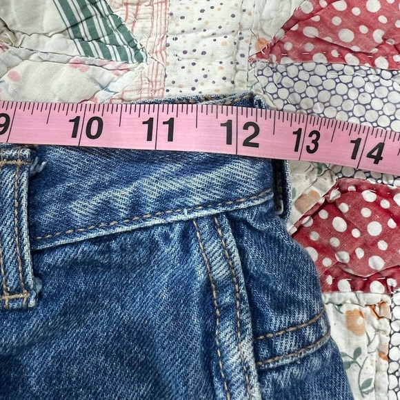 Vintage Calvin Klein High-Rise Cutoff Jean Shorts | Women’s 6 / 24 | Made in USA - Picture 9 of 14